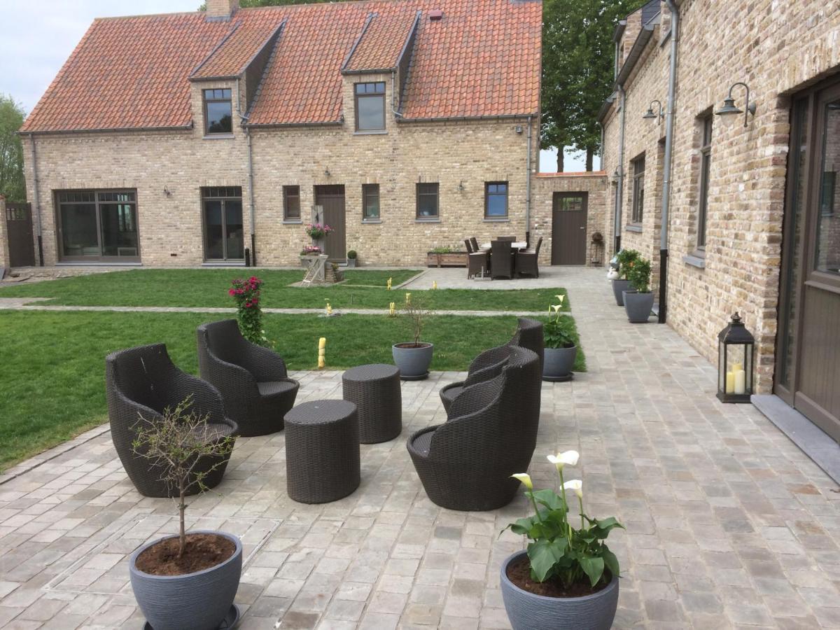 B&B De Waeterhoeve Snaaskerke Eksteriør billede